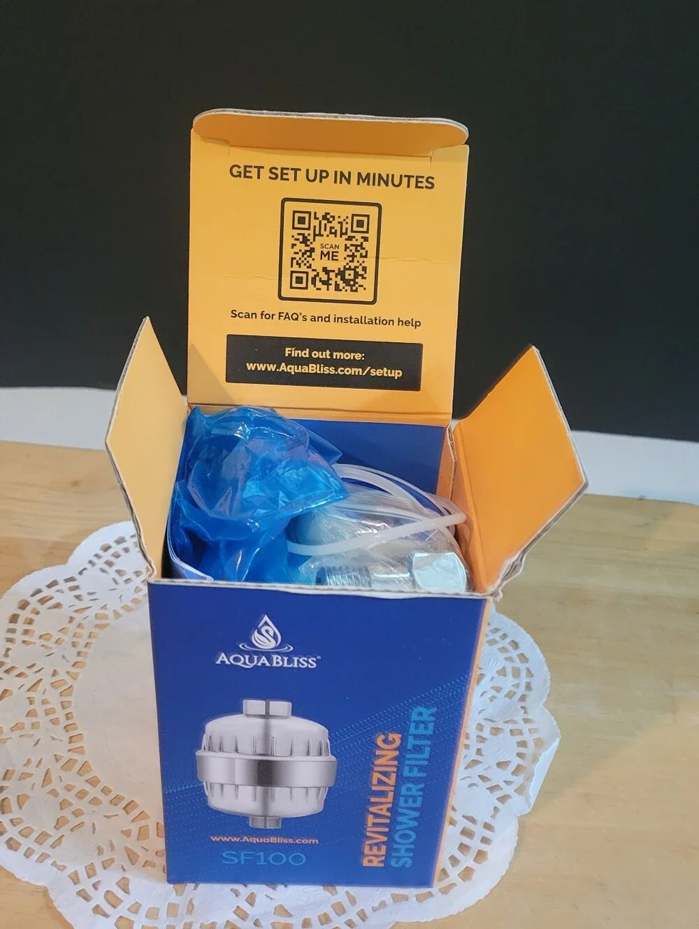 AquaBliss Multi-Stage Revitalizing Shower Filter (SF100) Open Box